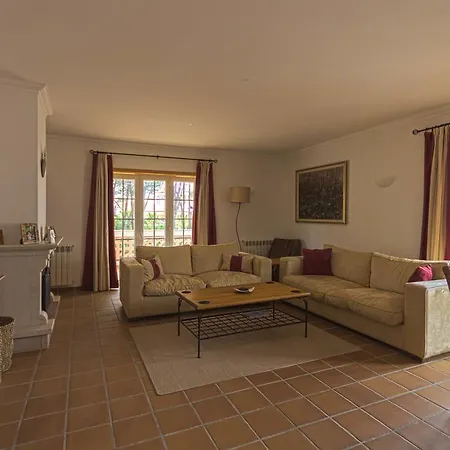 Silver Coast Holidays דירה אובידוס